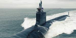 Virginia-class submarines can travel more than 1000km in 24 hours.