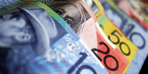 The 34 economists surveyed project the Australian dollar to hold at US70¢ through to the end of the year,