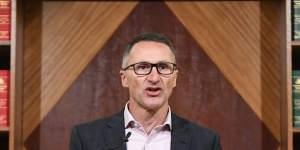 Greens leader Richard Di Natale wants his party to develop a Green New Deal in time for the next federal election. 