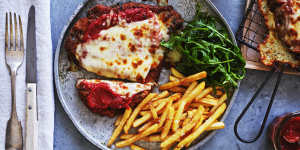 Adam Liaw recipe:Chicken parmigiana.