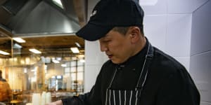 Head chef Sungjun Kim preparing bone broth at Hansang. 