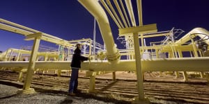 Energy giants urge states to'unlock'gas resources