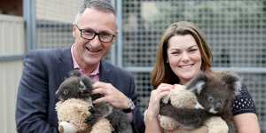 Senator Di Natale and Greens Senator Sarah Hanson-Young on the campaign trail in the 2019 federal election.