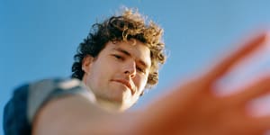 Vance Joy has dominated the Australian singles charts this year,despite not releasing a new solo song.