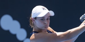 'I certainly fear no one':Ash Barty upsets world No.1 before Australian Open