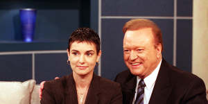 O’Connor on set with Bert Newton for Good Morning Australia on Channel 10 in 2000.
