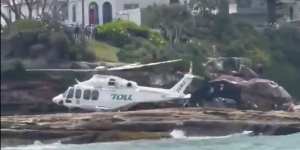 Man taken to hospital with suspected spinal injuries after Cronulla cliff fall