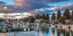 Port Fairy,Victoria:A jewel of the Great Ocean Road,with beaches,parks and fabulous eating.