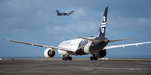 Air New Zealand flies Boeing 787 Dreamliners non-stop between Auckland and New York.
