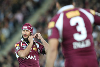 Maroons halfback Johnathan Thurston readies himself for action.