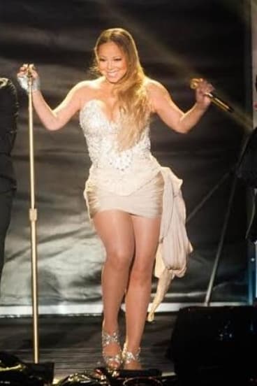 Download Free Concert Mariah Carey / MARIAH CAREY Performs at Her Final Concert in Las Vegas 02 ...