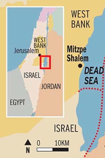 Cosmetics firm accused of plundering Dead Sea