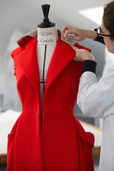 Christian dior 2024 red coat