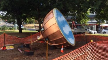 'Spinning Top' has been installed near the Spring Hill Marketplace.