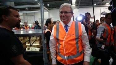 Prime Minister Kevin Rudd visited Futuris car part manufacturer in Adelaide on Wednesday