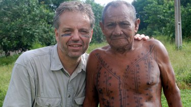 Professor Steven Bird in the Amazon with Augustine, who contributed to the Aikuma project.
