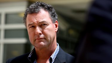 Education Minister and dentist John-Paul Langbroek says councils taking fluoride out of drinking water are making a terrible mistake.