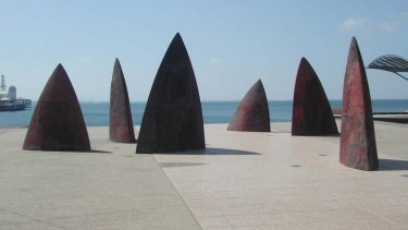 The sail-like sculptures of <i>North</i> in Geelong