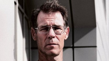 Kim Stanley Robinson chooses to remain within the bounds of scientific plausibility.