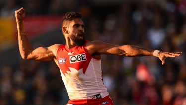 Lewis Jetta performed an indigenous spear-throwing dance in support of Goodes.