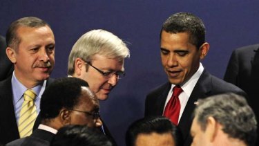 China wanted Australia to change white paper ... Kevin Rudd and Hu Jintao, centre, at the G20 summit last year.