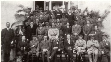 Gertrude Bell (second row, second left) at the Cairo Conference in 1921. Winston Churchill is seated in the centre of the front row.