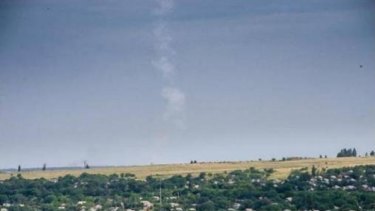 The trail of smoke left by a missile after it was fired at MH17 by a BUK-M1 system by pro-Russia rebels, according to the Ukraine government.