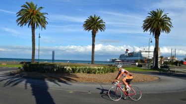 The Beach St. Port Melbourne roundabout is among the worst roundabouts for cyclists in Melbourne.