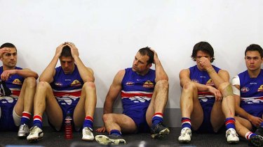 Bulldogs players come to terms with losing the 2010 preliminary final against St Kilda.