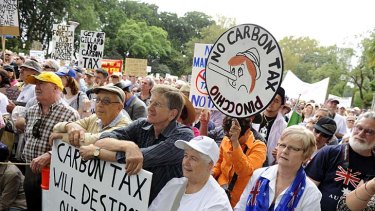 Carbon tax protestors rally in Hyde Park.
