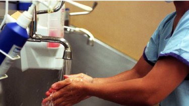 Hospitals need to scrub up on hand hygiene ... report.