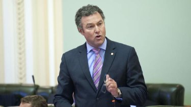 Education Minister John-Paul Langbroek has introduced legislation that allows principals to expel or suspend students for out-of-school behaviour.