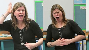 using gestures to clarify instructions