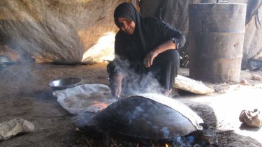 Few resources: Mother of nine Khadra Dahoud Mohamed al-Hathelen cannot  grow food.