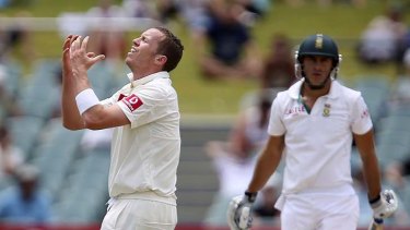 Frustrating. Peter Siddle worked tirelessly to force a breakthrough.