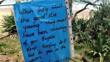 Tributes are flowing on the Gold Coast for shark attack victim Chris Boyd. Photo: Tessa Scott/Nine News.