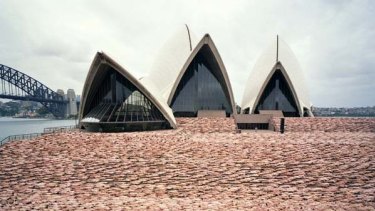 Unveiled ... 'The Base' by Spencer Tunick Sydney 1, 2010 c-print mounted between plexi 71 x 89.25 in / 180.34 x 226.7 cm.