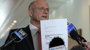 Liberal Democrat Senator David Leyonhjelm is pushing for same-sex couples to be able to marry in Australia.