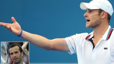 Andy Roddick in one of his several bow-ups over close line calls in the Brisbane International semi-final against Tomas Berdych. INSET: Finals opponent Radek Stepanek .