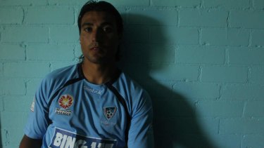 Forced to train alone: Sydney FC's Nick Carle.