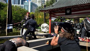 Filming <i>The Wolverine</i> in the Chinese Gardens.
