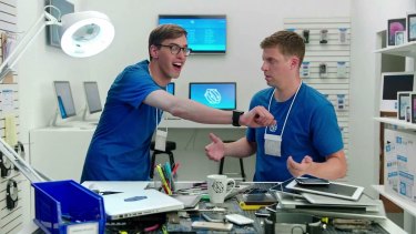 The Samsung YouTube advertisements portray the mishaps of two "genius" employees in an Apple-like store.