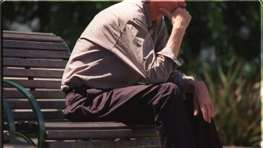 dating a girl online