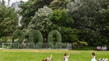 A big part of Sydney's Royal Botanic Gardens will be turned into a native grassland in September.