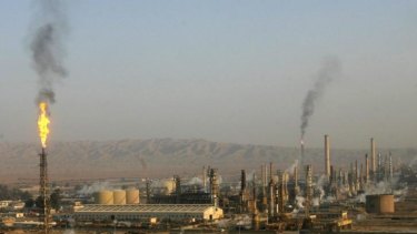 Iraq's biggest oil refinery in Baiji has reportedly fallen to ISIL militants.