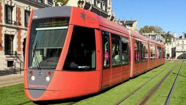 Wireless tram lines have been installed in Bordeaux and Reims in France.