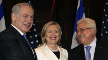 Talking ... Benjamin Netanyahu, Hillary Clinton and Mahmoud Abbas.