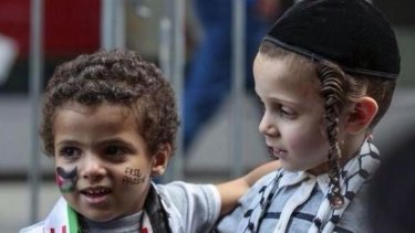 A Jewish and a Palestinian boy together in Israel for #JewsAndArabsRefusetoBeEnemies