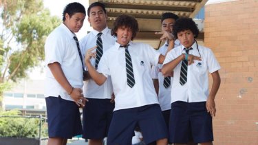 Accused of 'brownface' ... Chris Lilley (centre) as Jonah, a 14-year-old Australian boy of 'Tongan' descent.