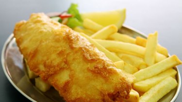 Fish and chips ... do greasy treats change the way your brain handles your weight?
